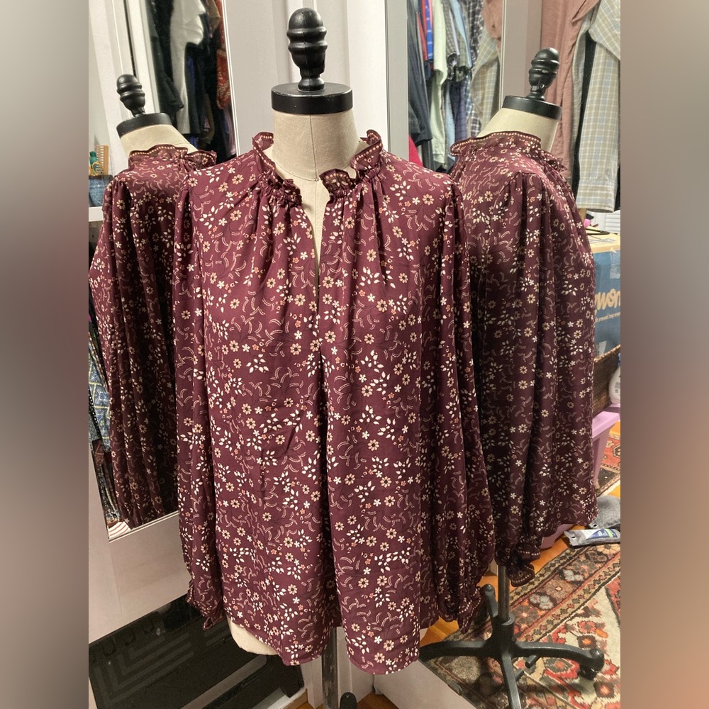 Max Studio Floral Burgundy Long Sleeve Popover Top, Size Large